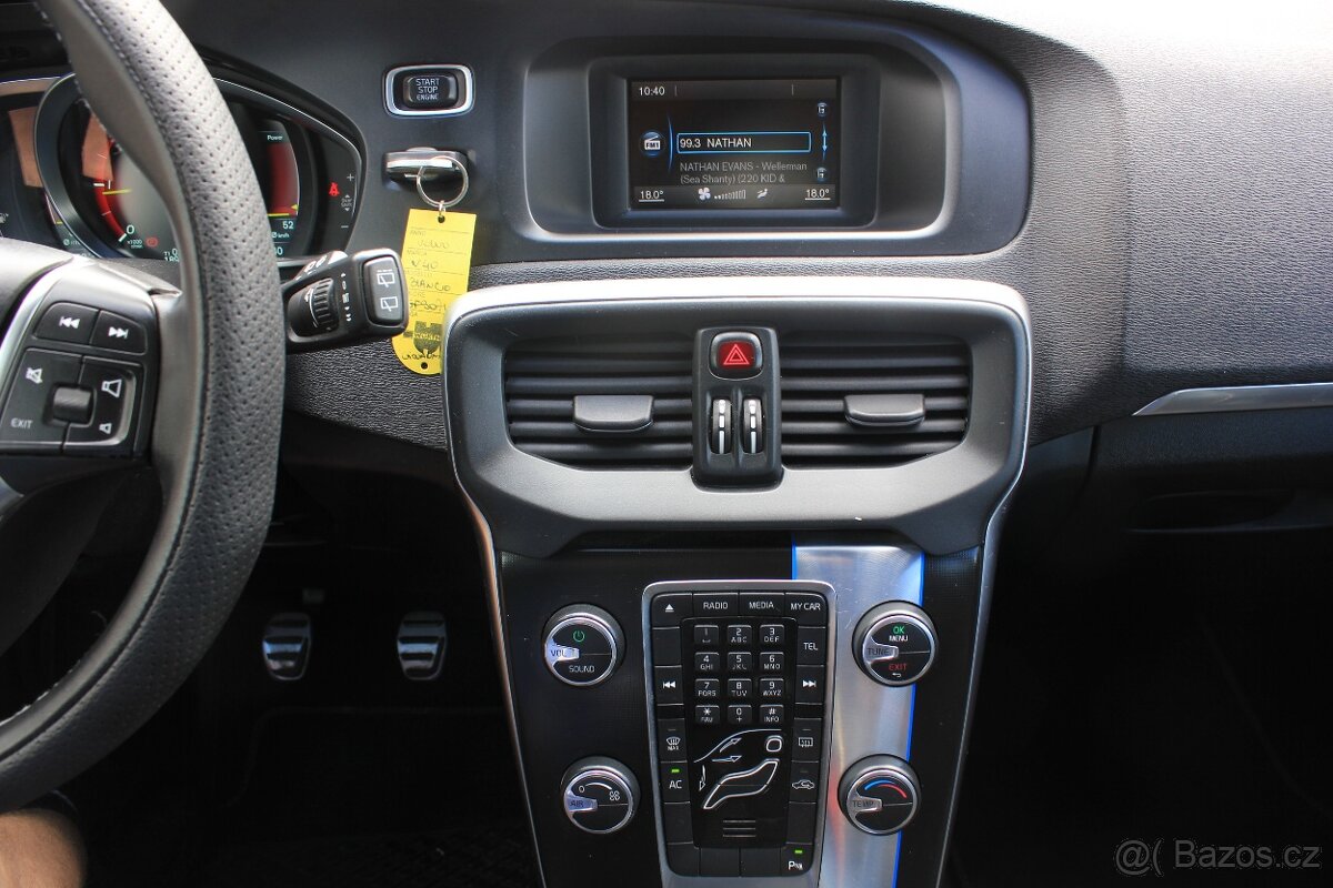 Volvo V40, 1.6D, R-Design - 16