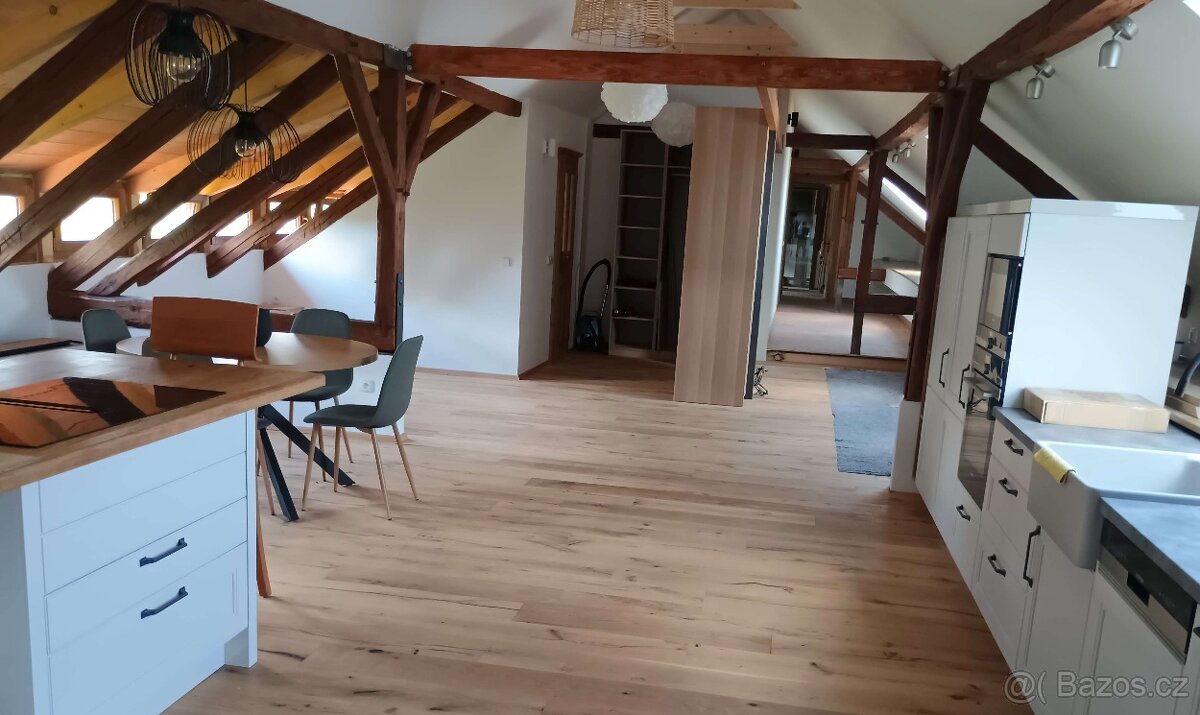 Objekt bývalého statku Český Krumlov, 5 km stranou - 16