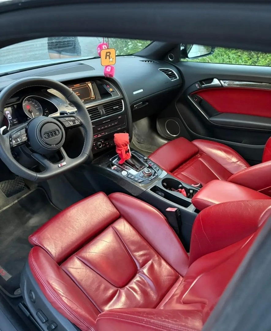 AUDI VOLANT KOZENY PERFOROVANY B9 FY - 16