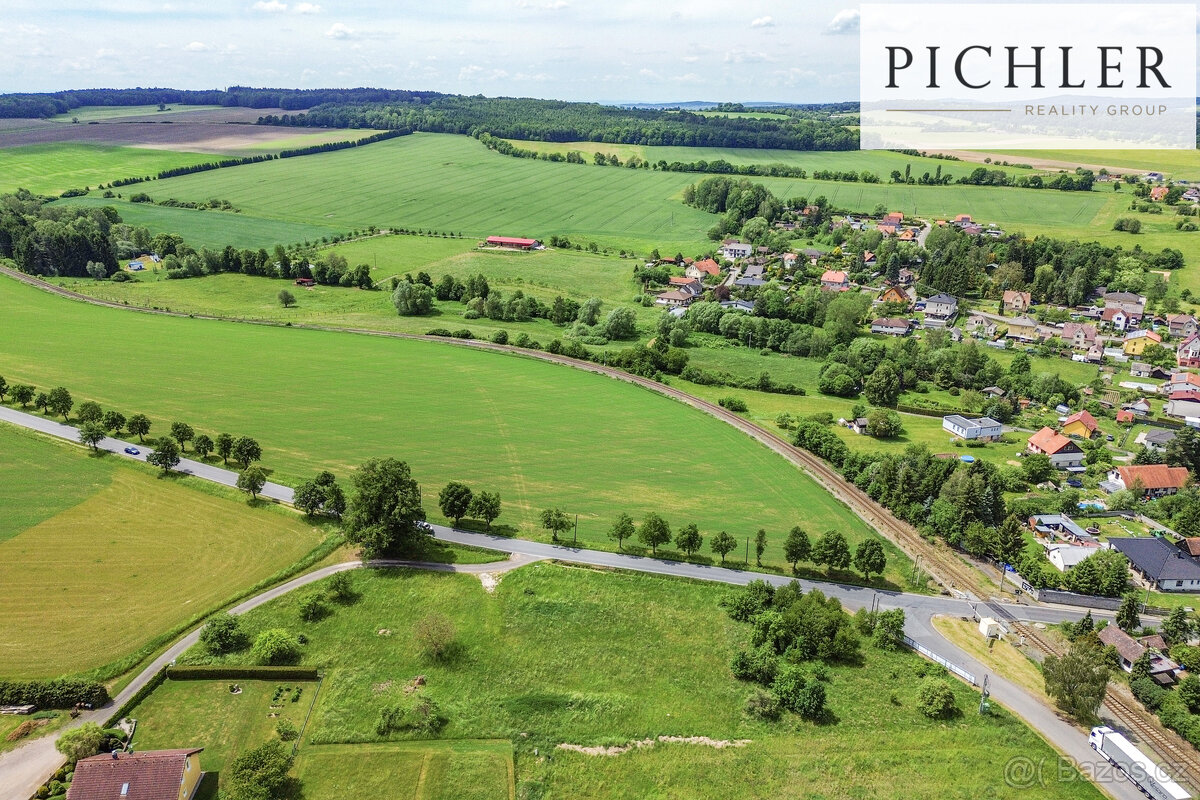 Prodej stavebního pozemku 1061 m2, Mirošov - 16