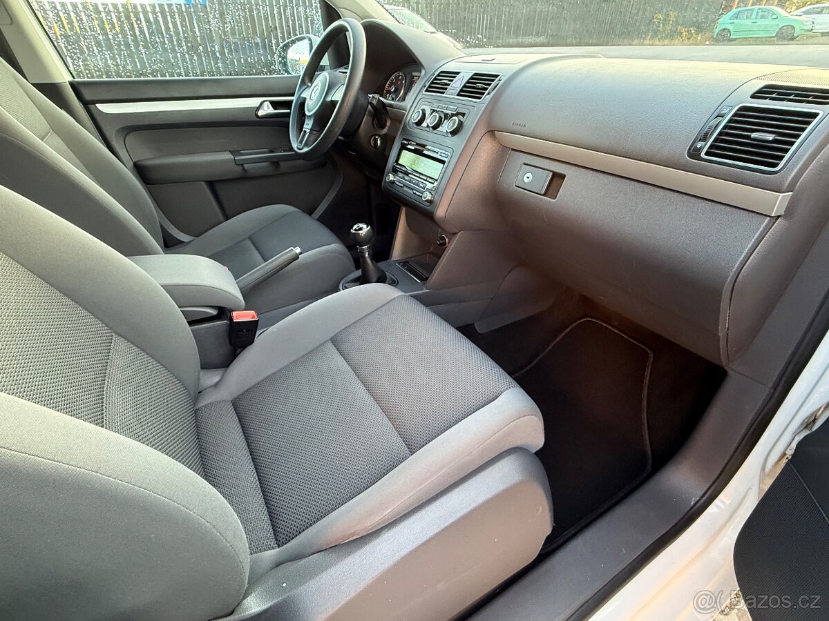 VOLKSWAGEN TOURAN 1.6 TDI 77KW 2012 - 16