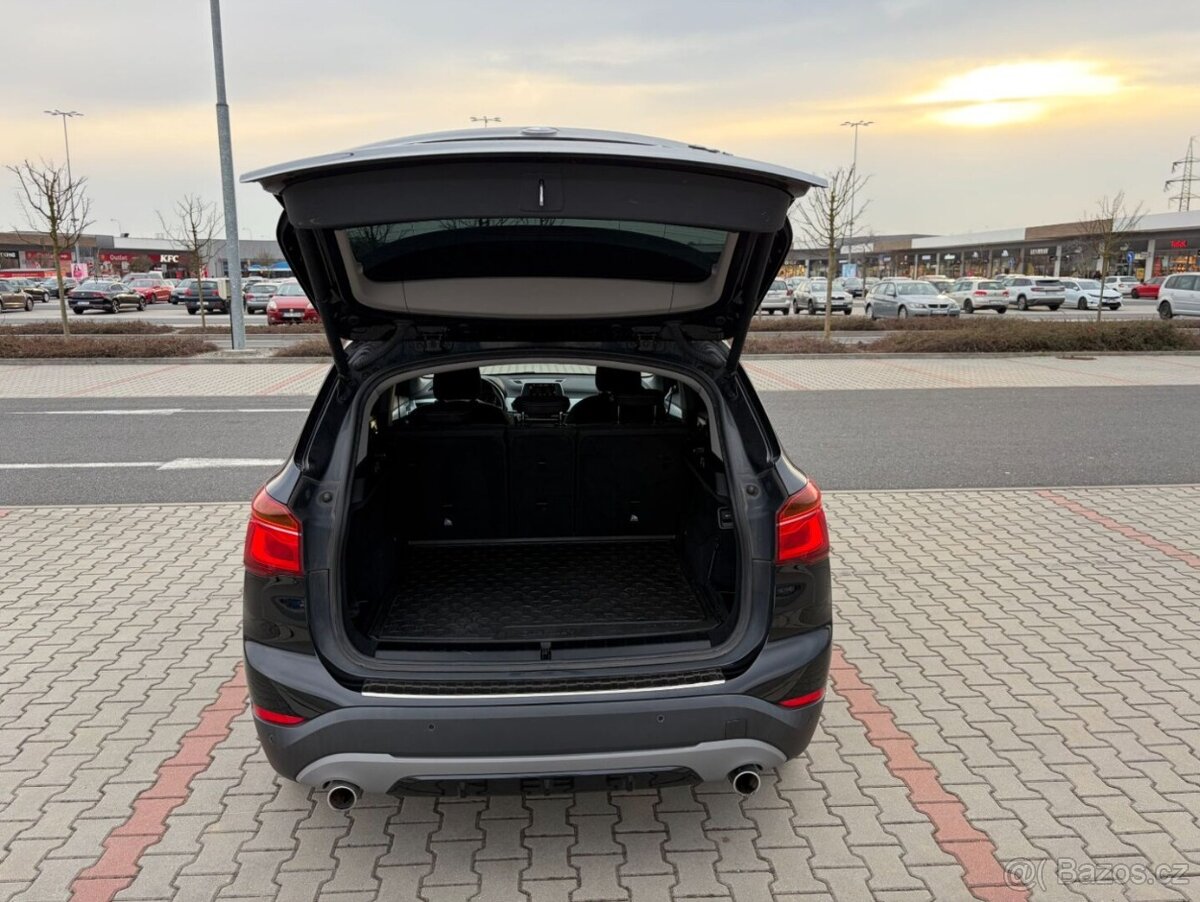 BMW X1 xDrive 20d 140kw ČR - 16