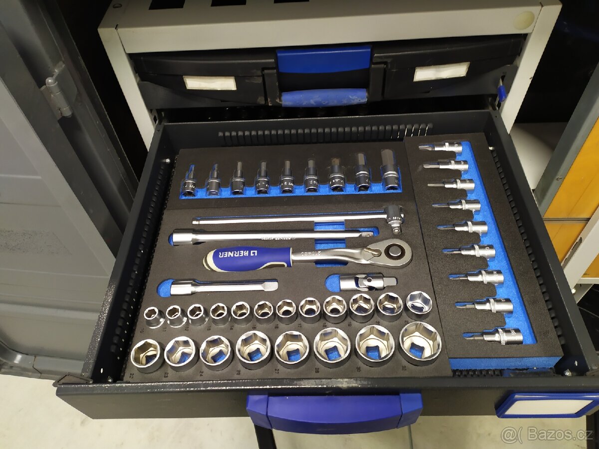 Přívěsný vozík - 16