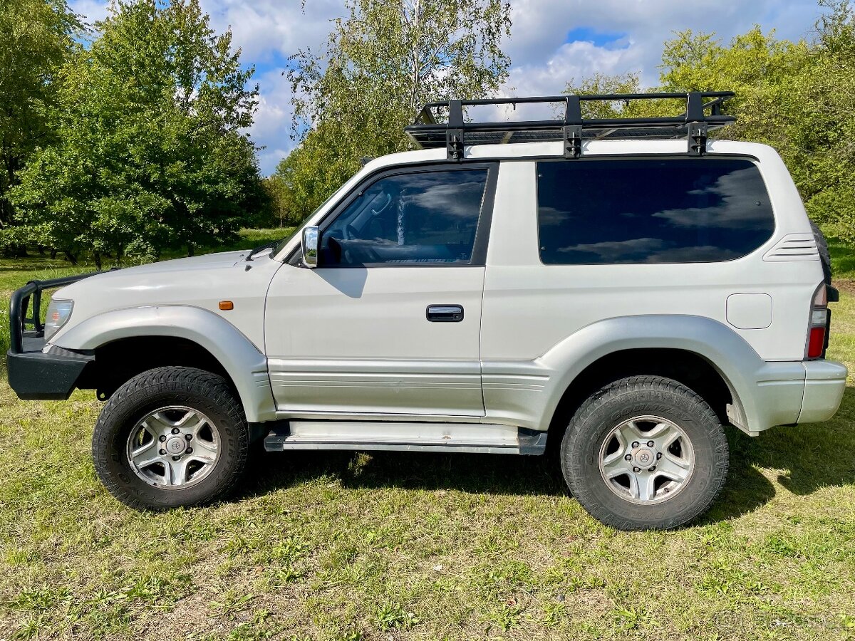 Toyota Land Cruiser KZJ 90 - 16