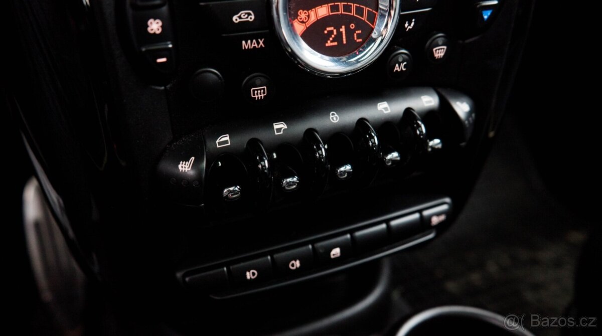 Mini Cooper SD Countryman ALL4 2.0tdi A/T - 16