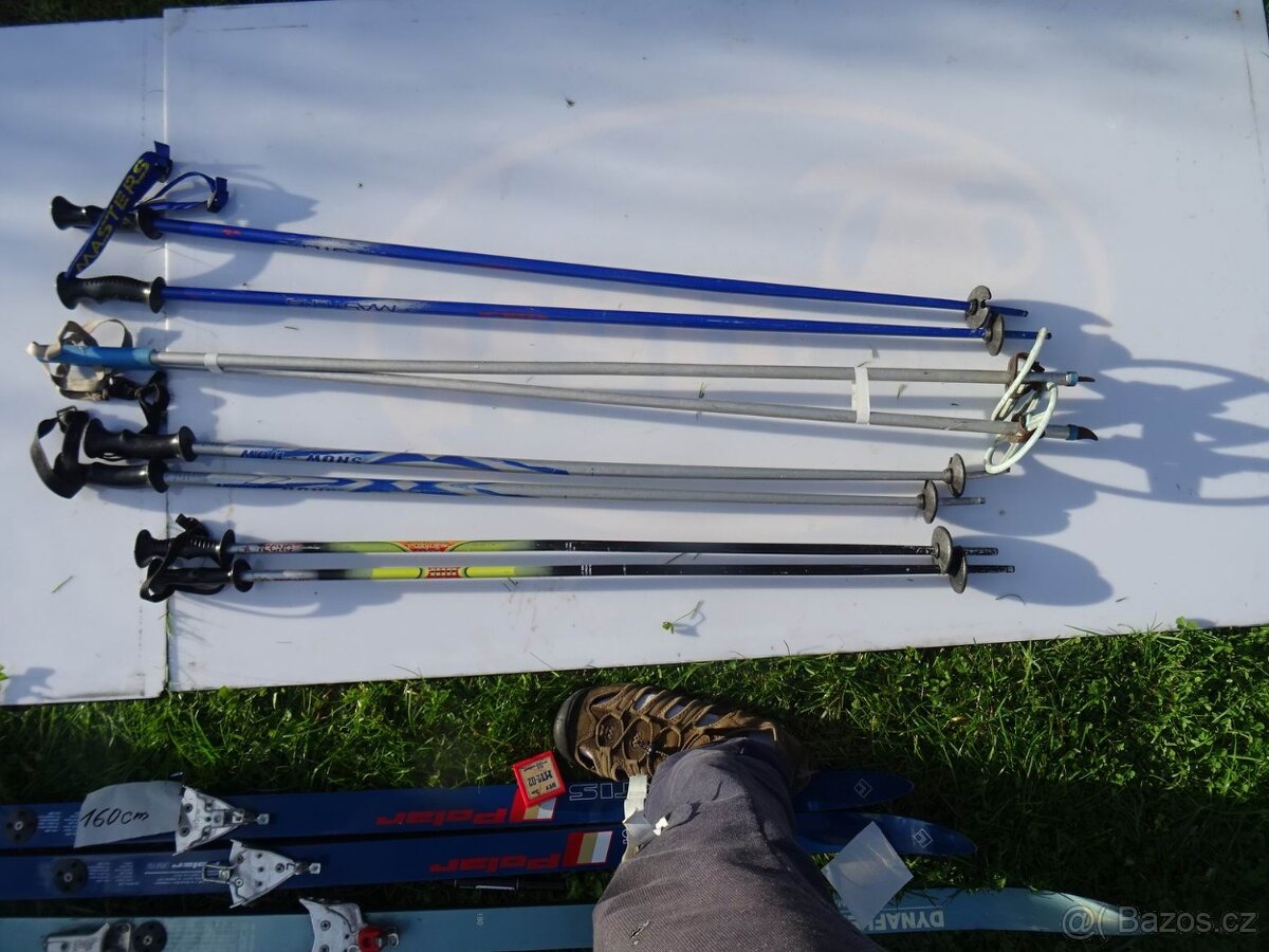 Dětská lyžařská přilba , velikost 48. - 16