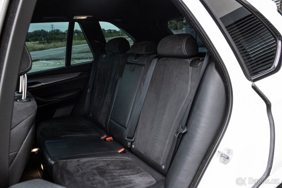 BMW X5 xDrive40d A/T M-Packet - 16