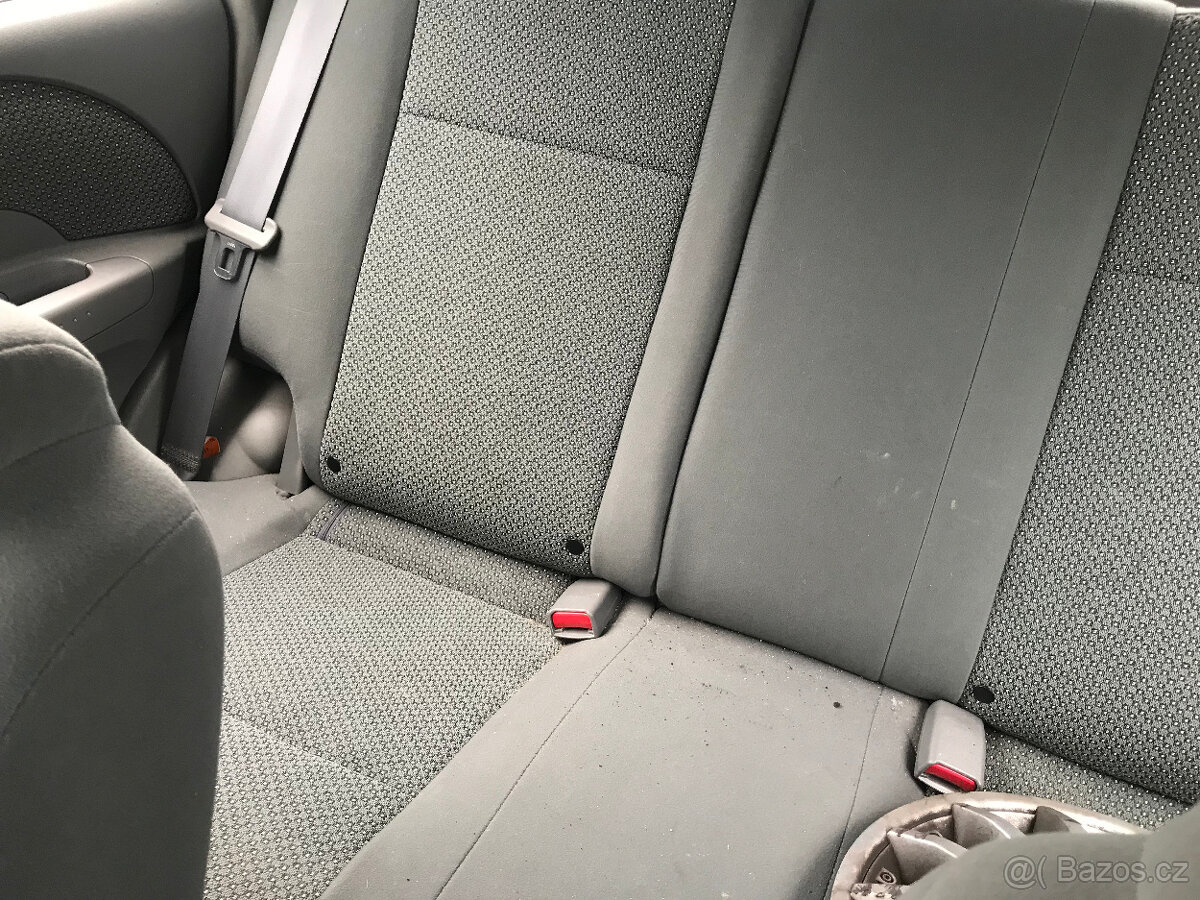 Daewoo Kalos 1,4i 16V 2004 69kW - díly - 16