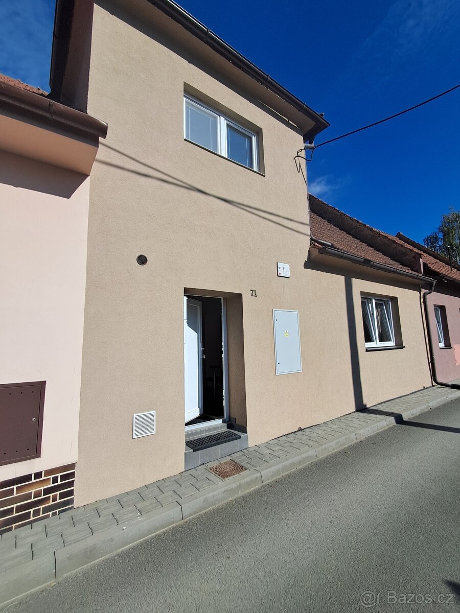 LETOVICE dům se třemi bytovými jednotkami 1+1 - 16