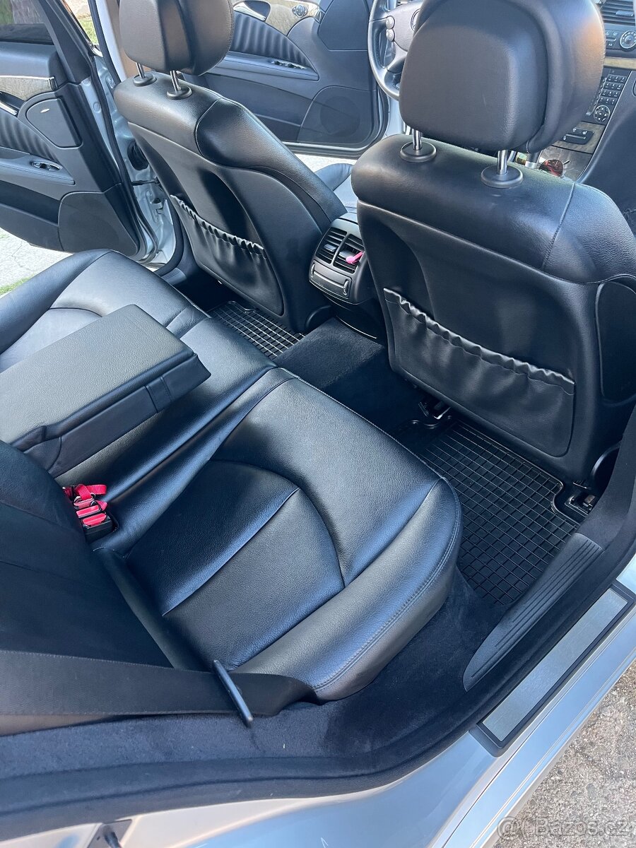 Mercedes-Benz E 280 CDI - 16