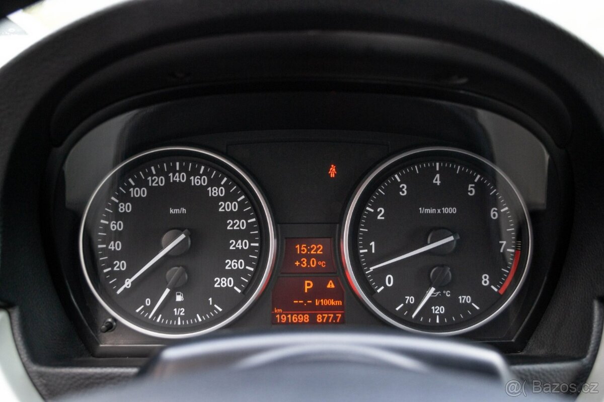 BMW Rad 3 325i A/T Cabiro E93 - 16