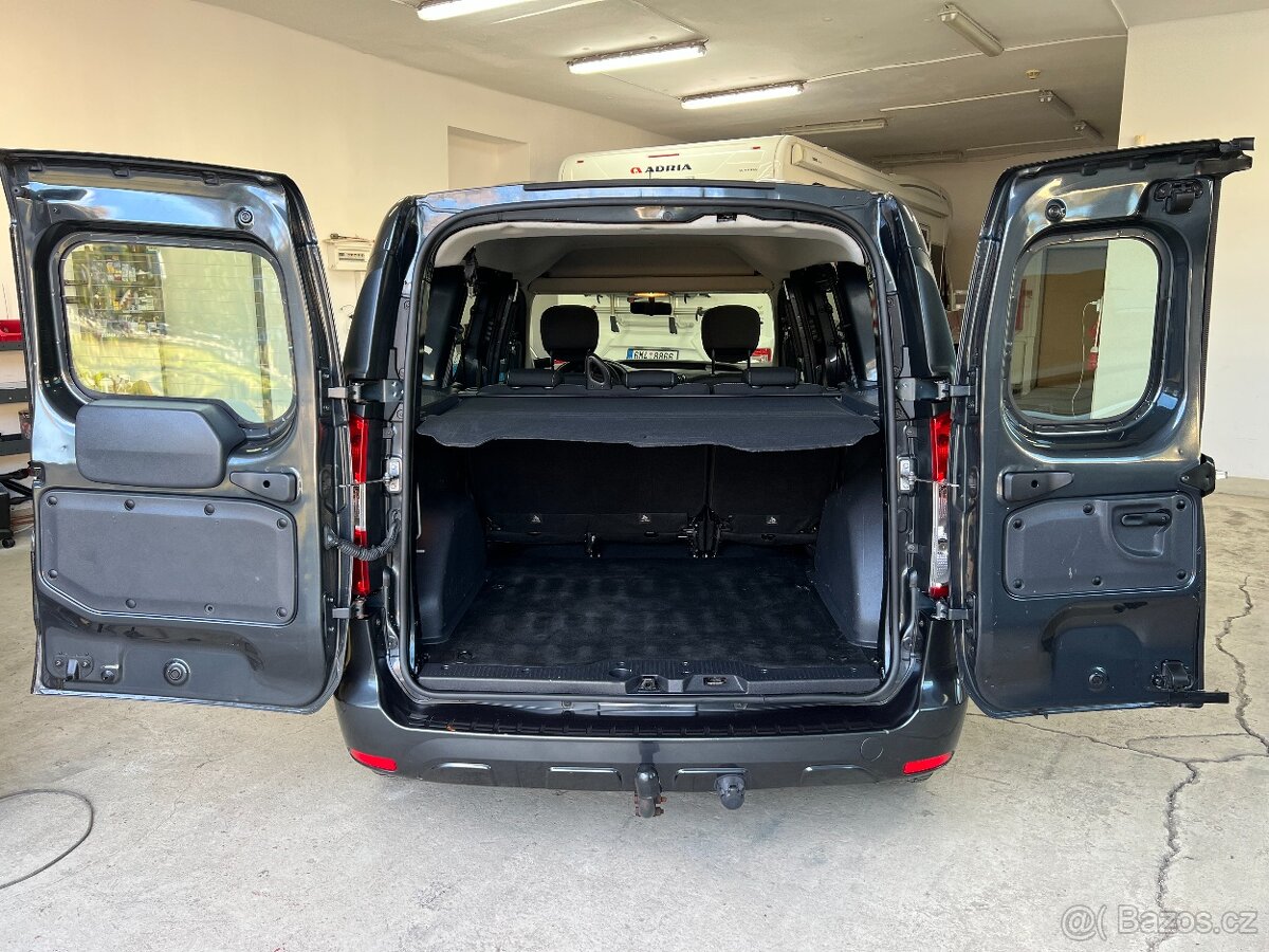 Dacia Dokker 1.6i 75KW 1.MAJITEL SERVISKA TEMPOMAT TAŽNÉ ZAŘ - 16