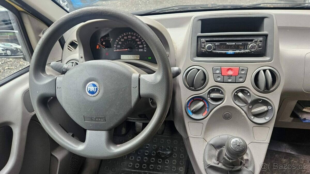 Fiat Panda 1.1 2006 nové ČR STK 5/28 - 16