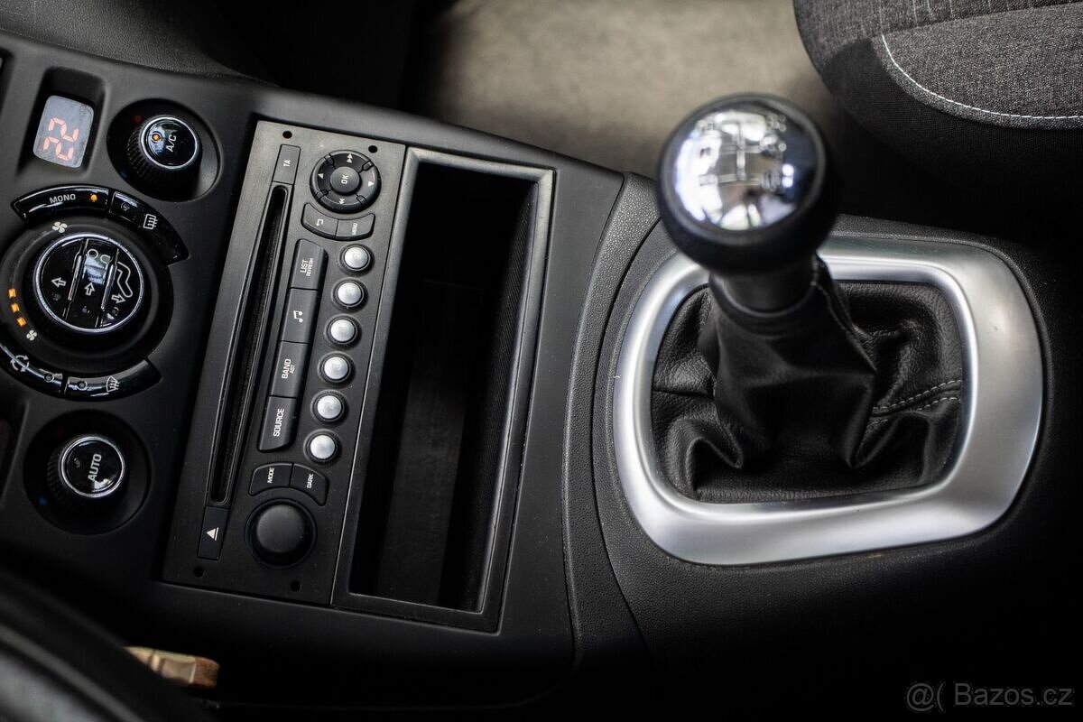 Citroën C3 Picasso 1.2 PureTech, 81kW (2015) - 16