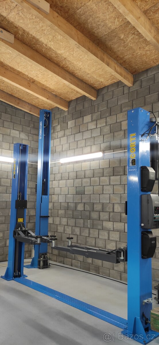 Jednosloupový mobilní zvedák 3500/2500 kg ZÁRUKA - 16