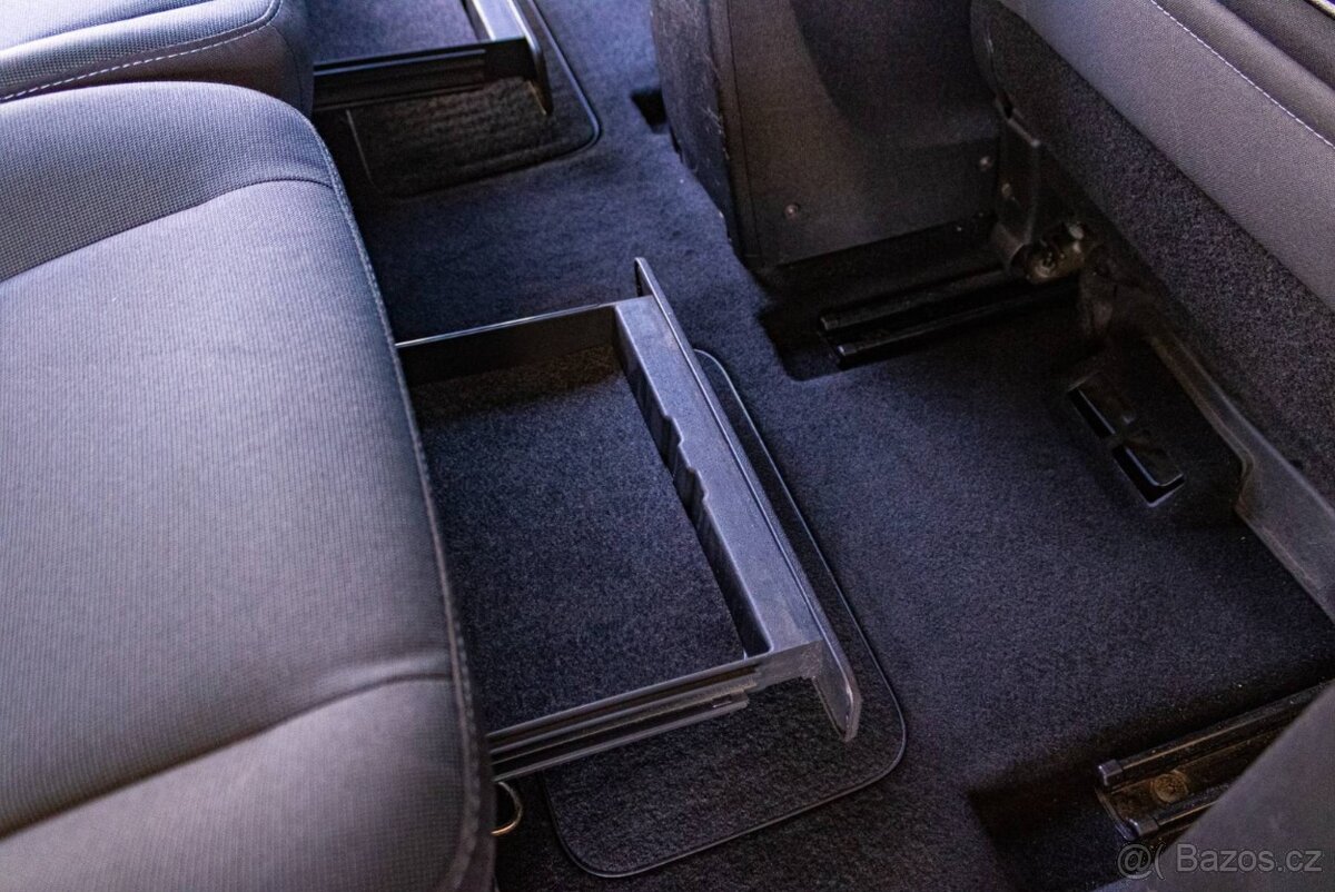 Renault Scénic 1.5 dCi 2011 - 16