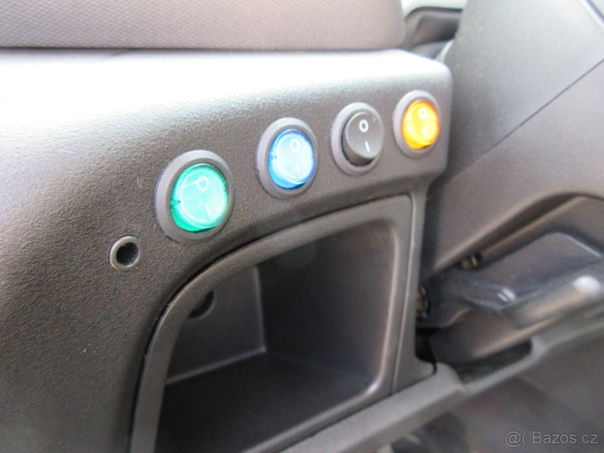 Iveco 70C18 Jegger, odtahovka - 16
