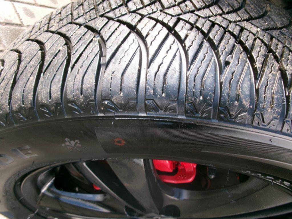 SSANGYONG KORANDO D20T Executive AWD bez koroze 2011 - 16