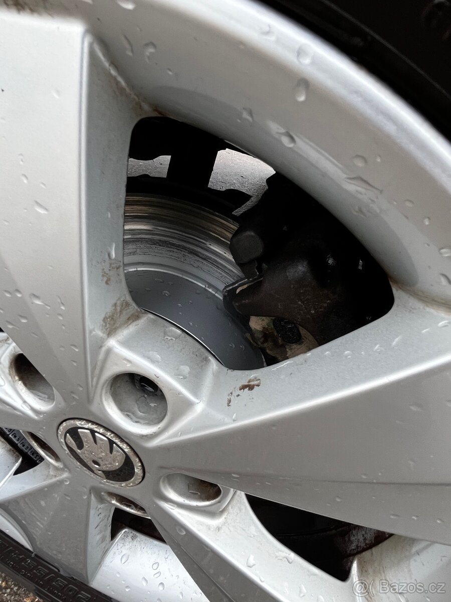 Škoda Octavia 3 combi - 16