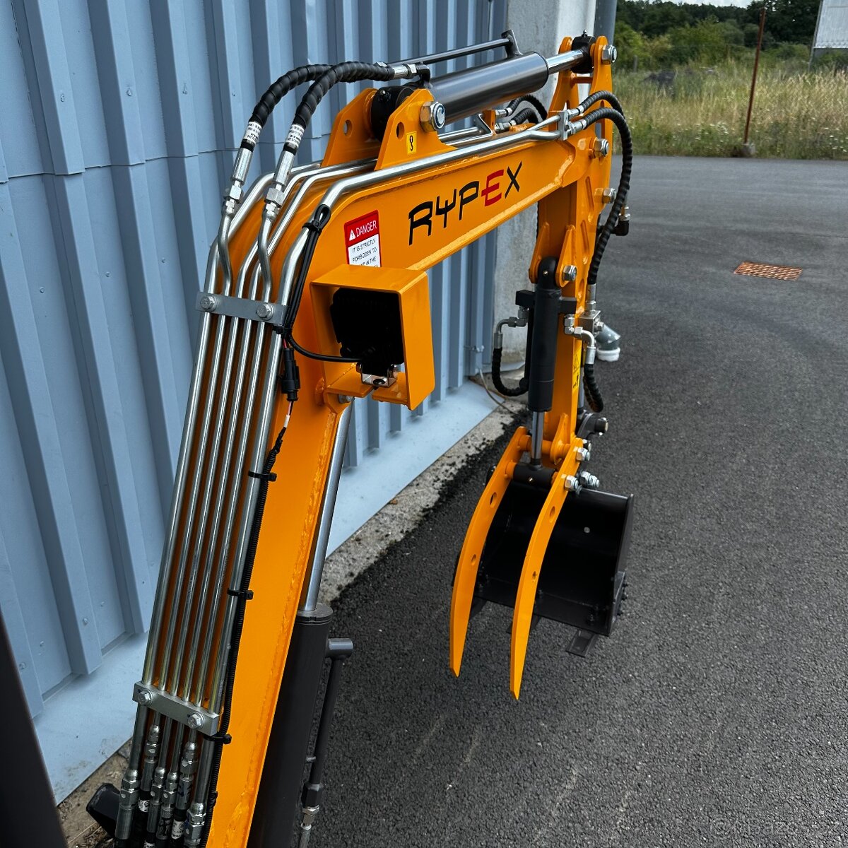 Minibagr RYPEX RP8M2 TOP stroj - 16