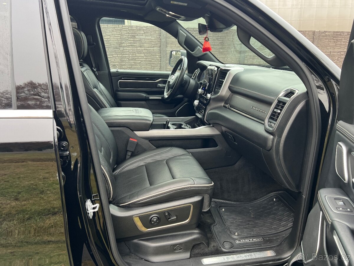 Dodge RAM Limited, 2020, nehavarované,LPG, DPH - 16