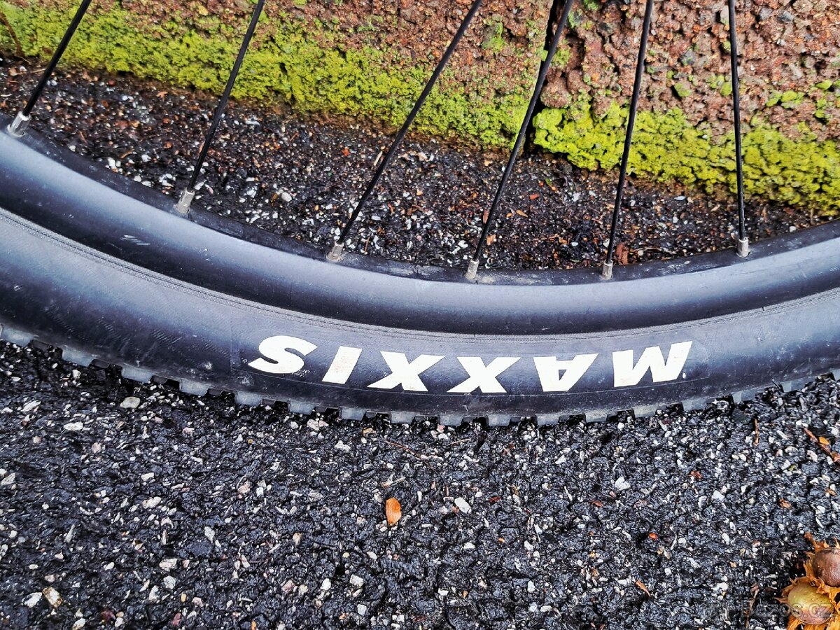 Horské kolo SCOTT Scale 760 - 16