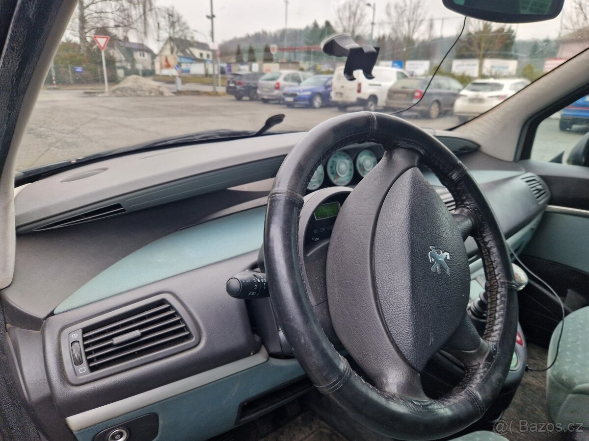 Peugeot 807 BA + LPG 8míst - 16