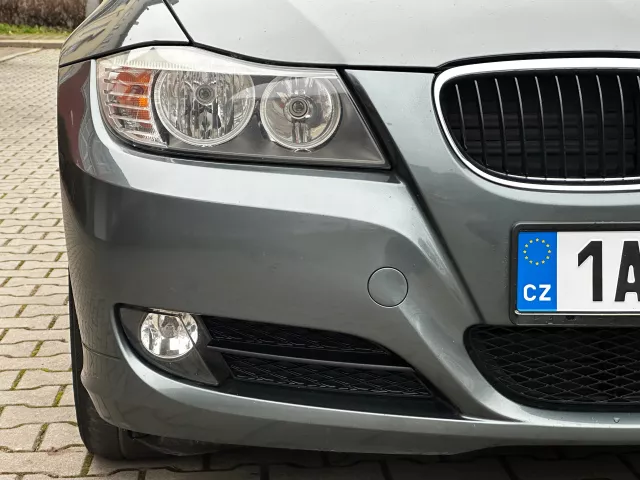 BMW Řada 3 E91 320i 125kW Combi Facelift Tempomat Serviska - 16