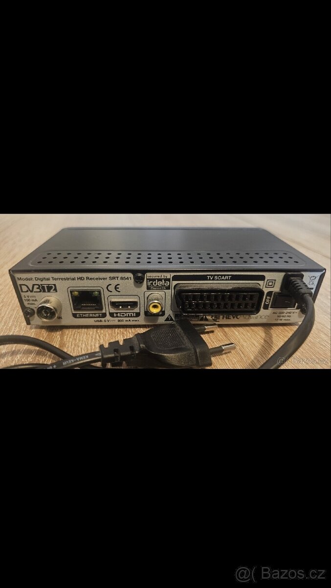 Televizory Panasonic plus dva set-top boxy - 16