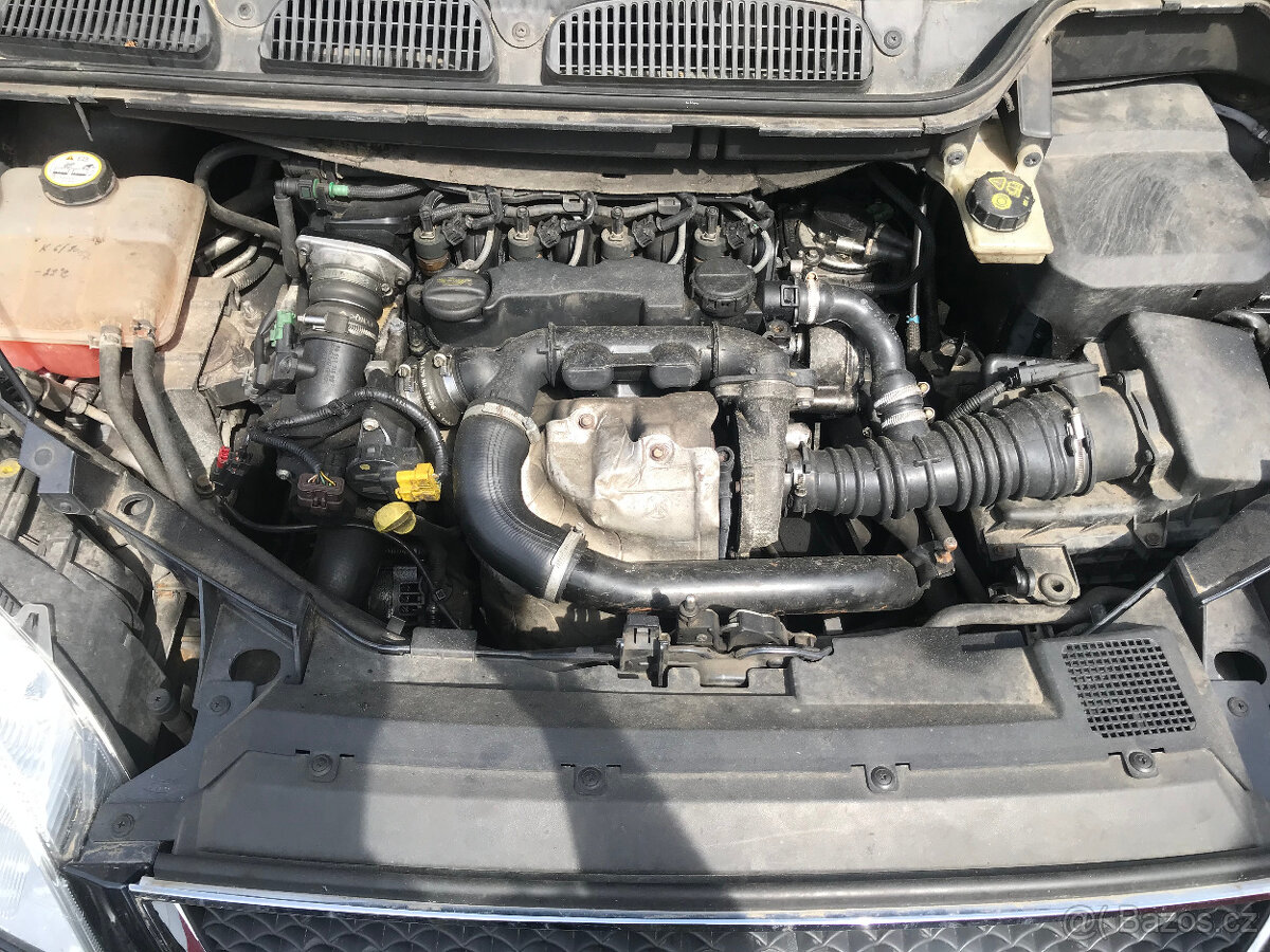 Ford Focus C-MAX 1,6TDCi 66kW 2006 - díly - 16