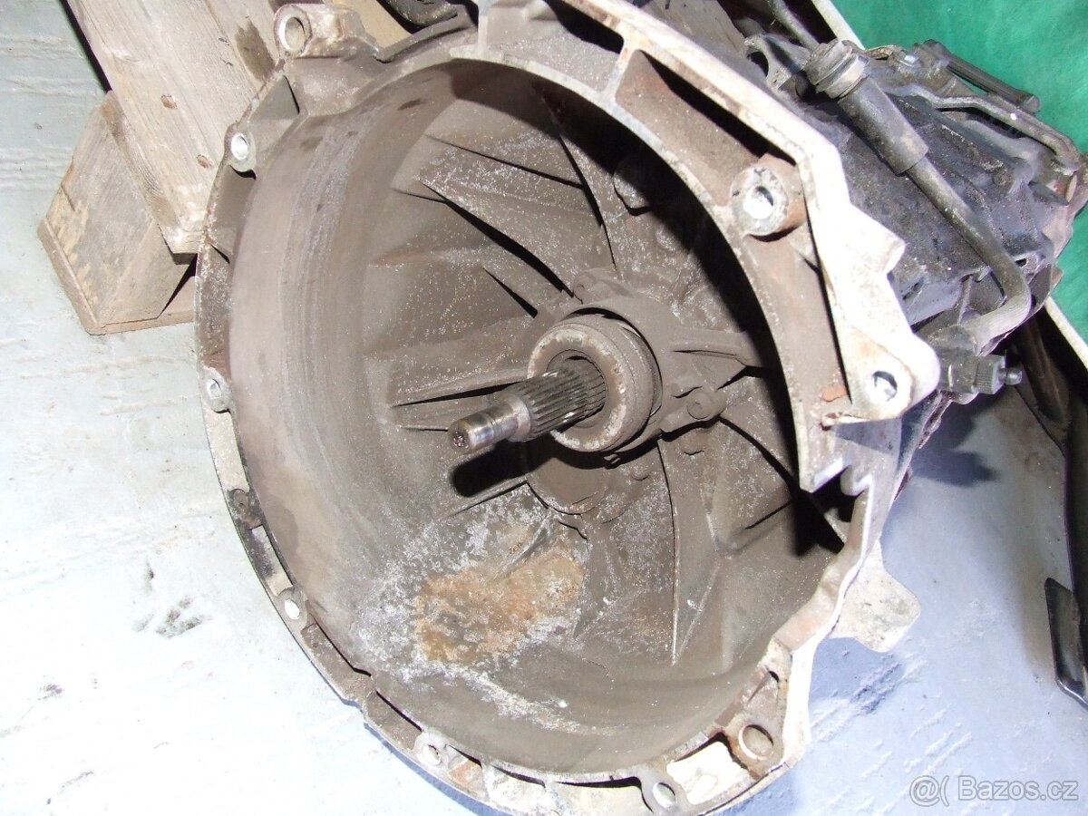 Prodám motory a převodovky na Fordy - 16