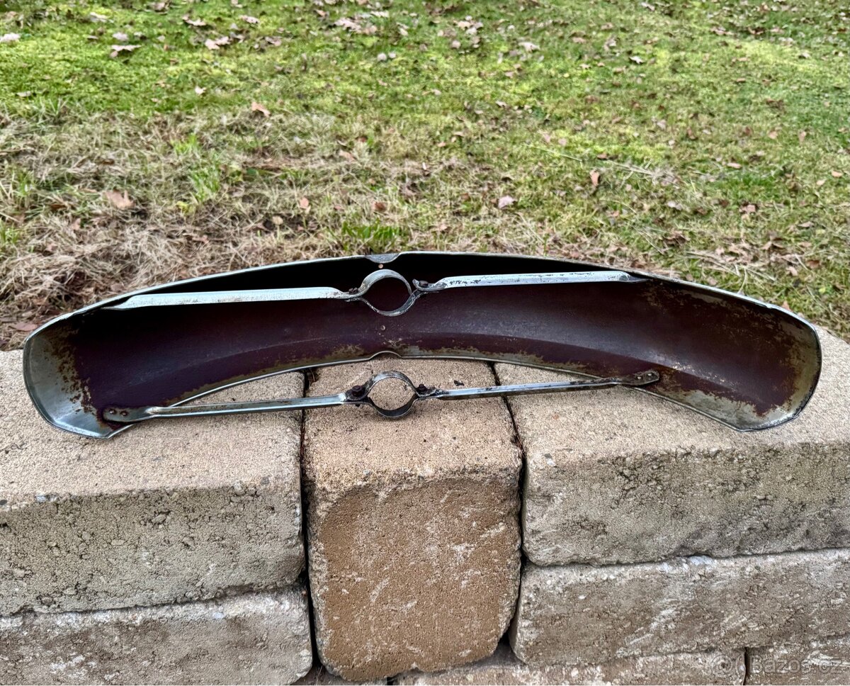 Jawa 350 634 638 - přední blatník chrom - 16