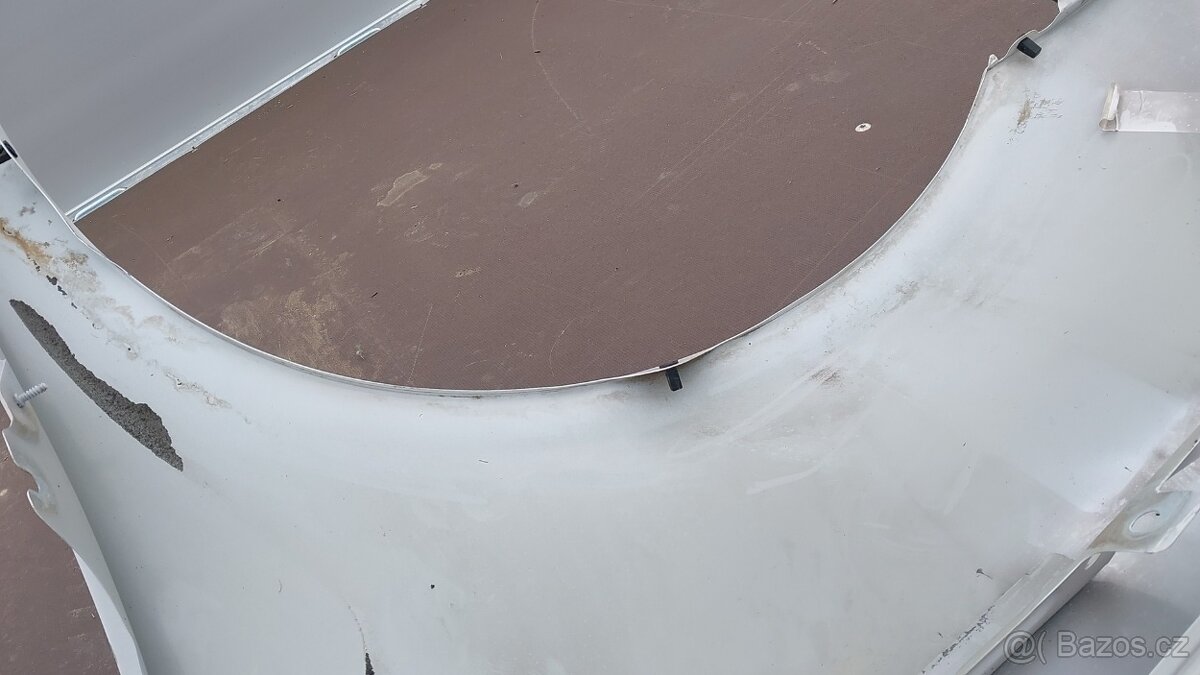 VW GOLF 6 - Blatník PP bílý LB9A - 16