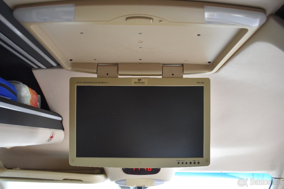 Mercedes Sprinter 519 CDI XXL | V6 | 20+1míst - 16