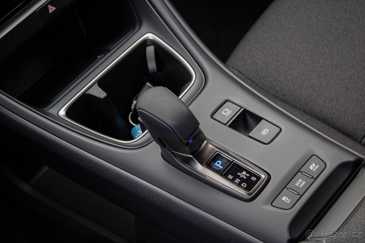 Lexus LBX 1.5 HEV 100kW e-CVT - 16