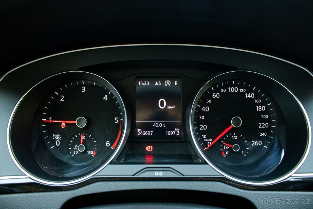 Volkswagen Passat B8 1.6 TDi 2018 - 16