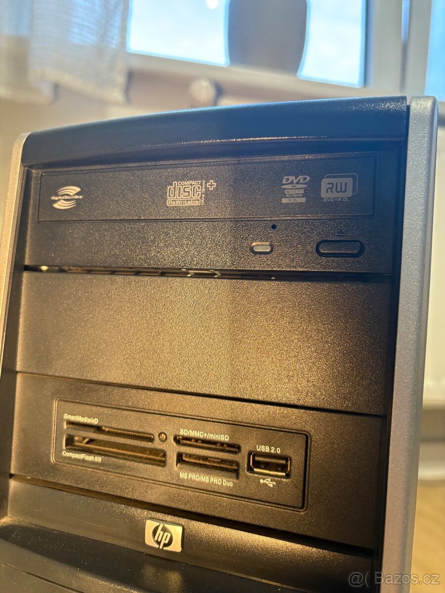 HP Workstation - 16