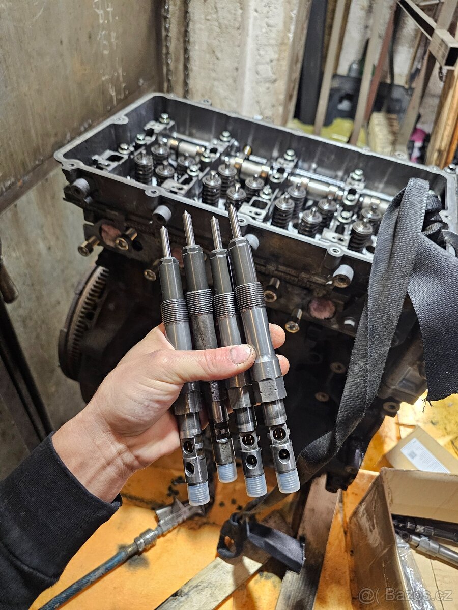 Ford transit skříň s hidraulicym celem - 16