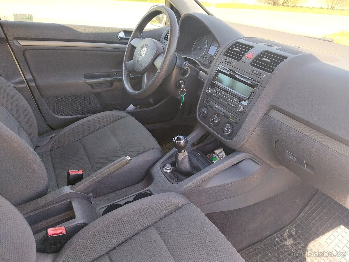Golf 5 1.6 MPI 75kw - 16