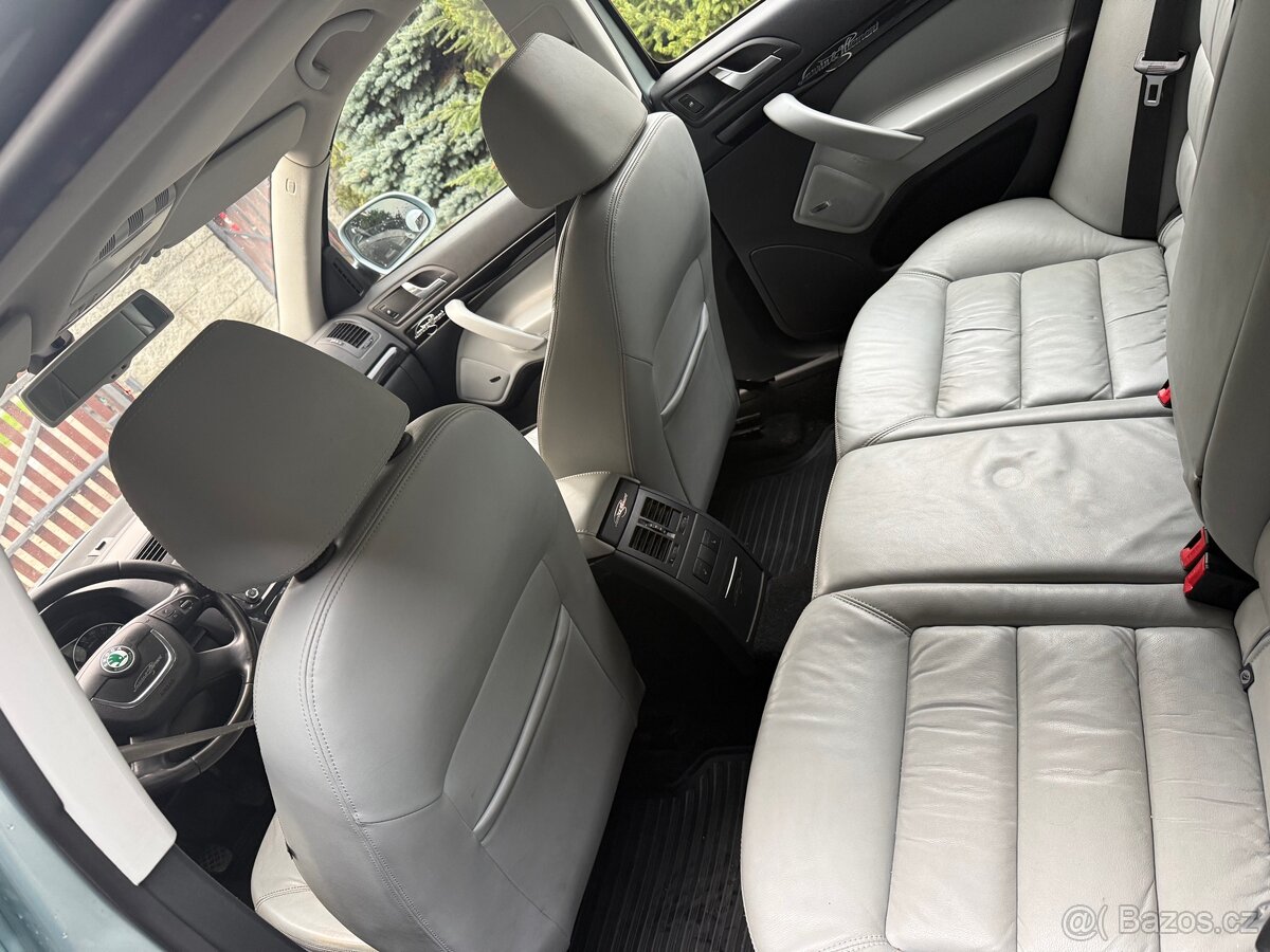 Octavia 2fl Laurin Klement - 16