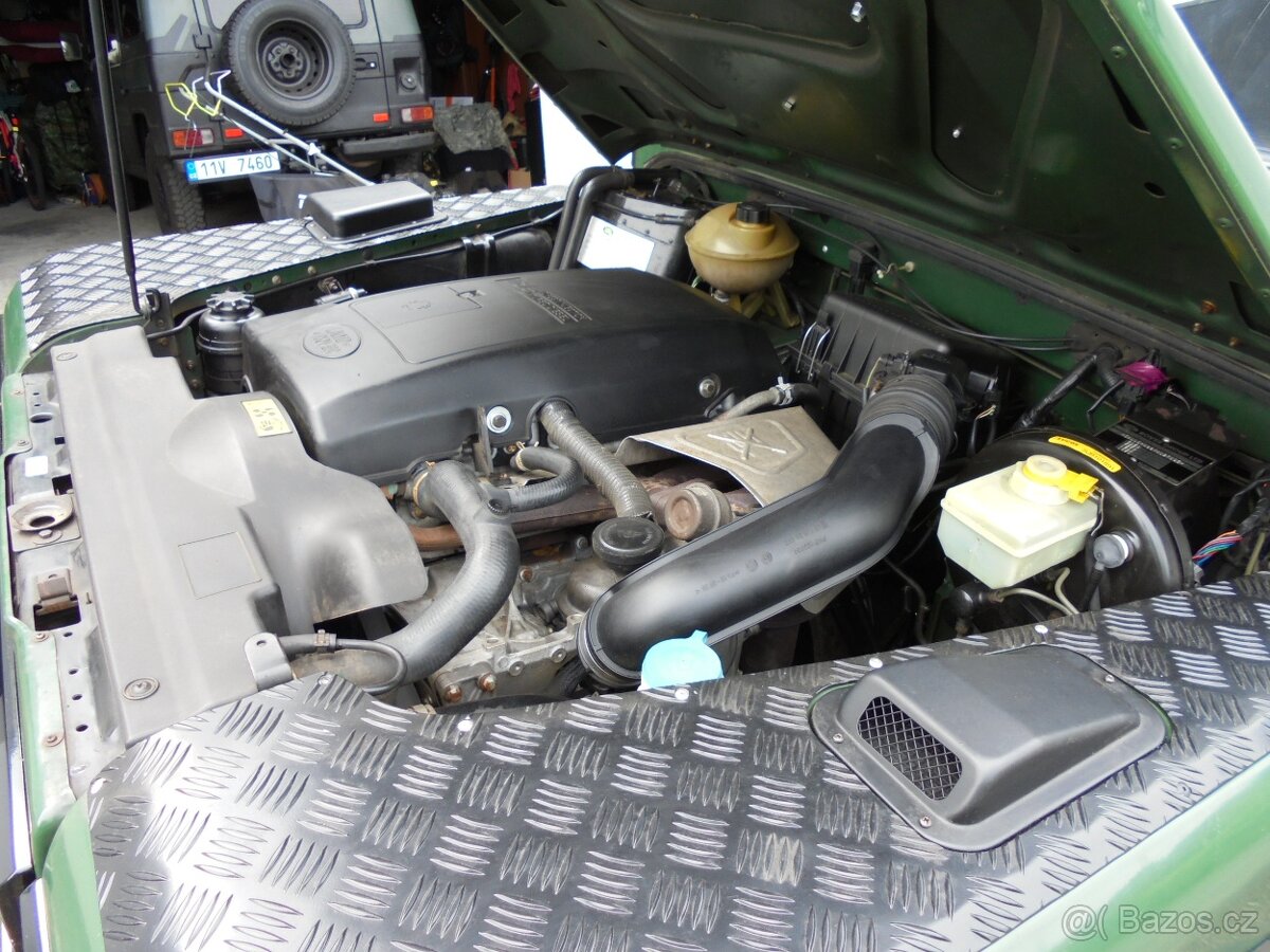 Land Rover Defender 2,5 TD5 - 90 kW - 16