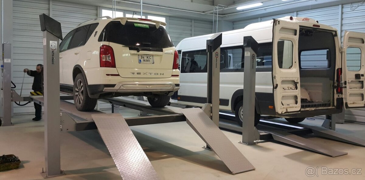 Vybavení pneu-autoservisu( zvedák,zouvačka,vyvažovačka) - 16