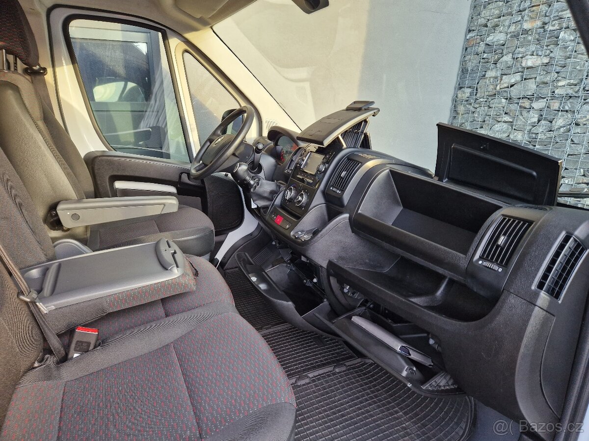 Opel Movano 2,2 CDTI, 121 KW, L3H2 - 16