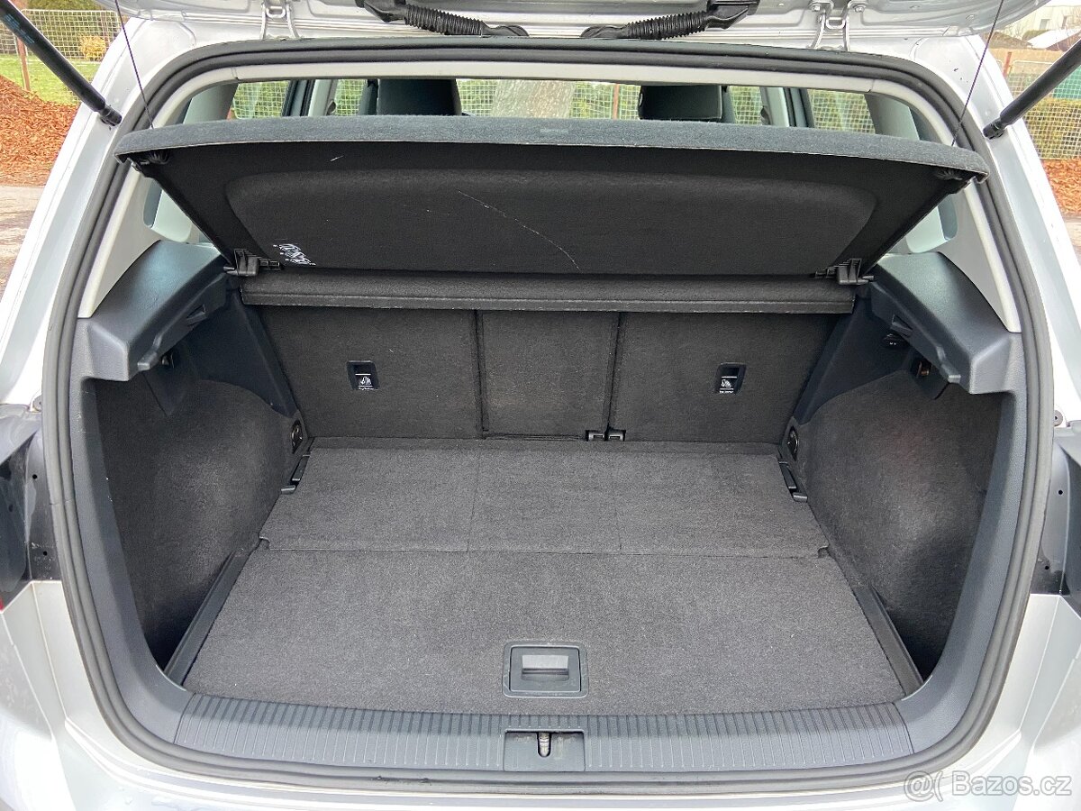 VW Golf Sportsvan 1.6 TDi 81kW Serviska, Navigace - 16