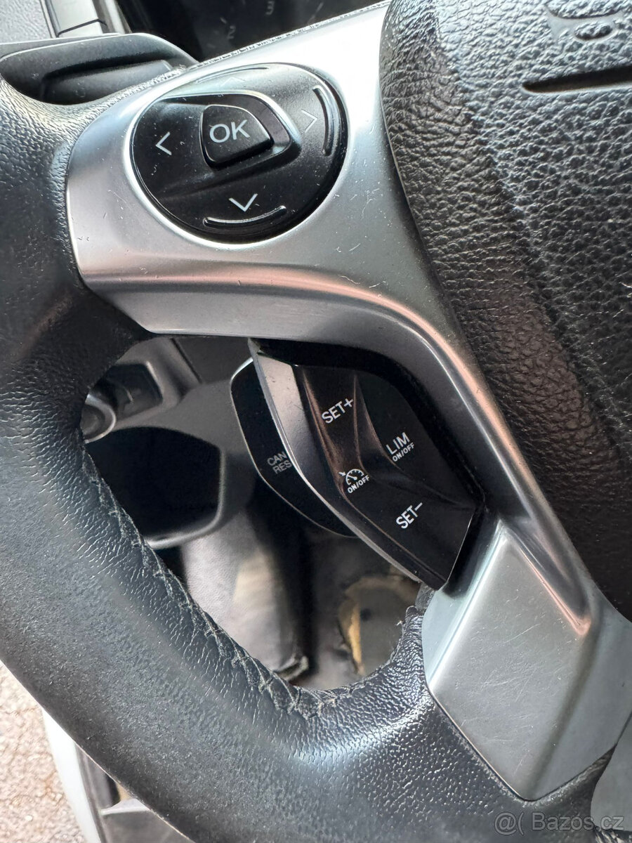 Ford Transit Custom 2.2 TDCi – 6 míst, 2014, tažné 3,1t - 16