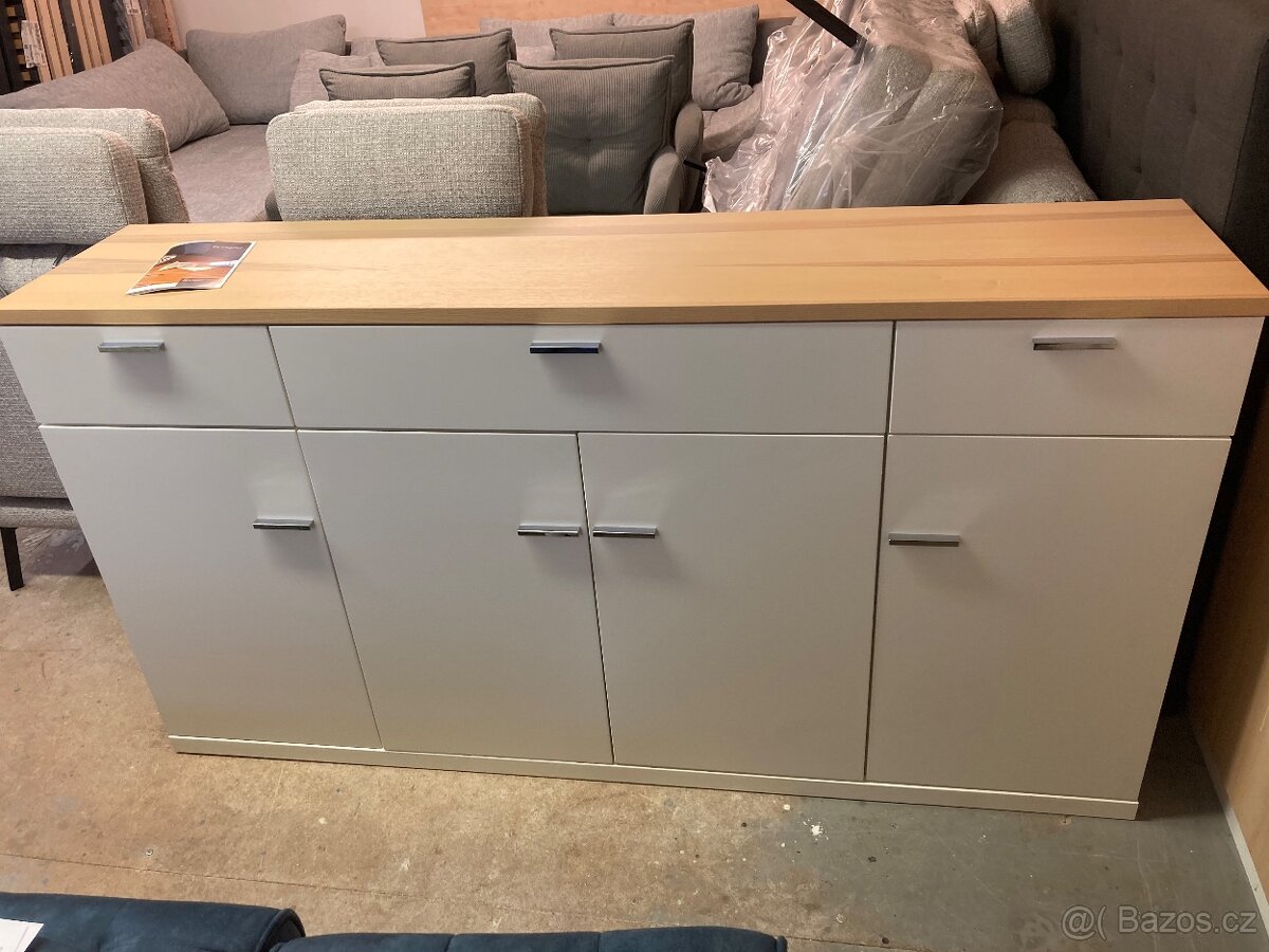 Komoda částečně prosklená/vitrína.Nová - 16