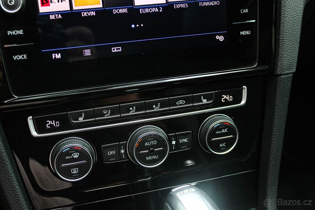 Volkswagen Golf Variant 1.5 TGI Highline DSG - 16