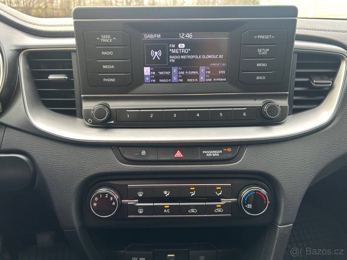 Kia Cee´d, 1.6 CRDi 100kW/1.Maj./DPH/ČR - 16