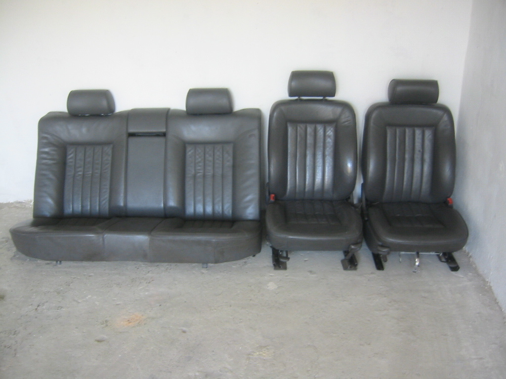 AUDI A8, S8 D2 - sedačky - 16