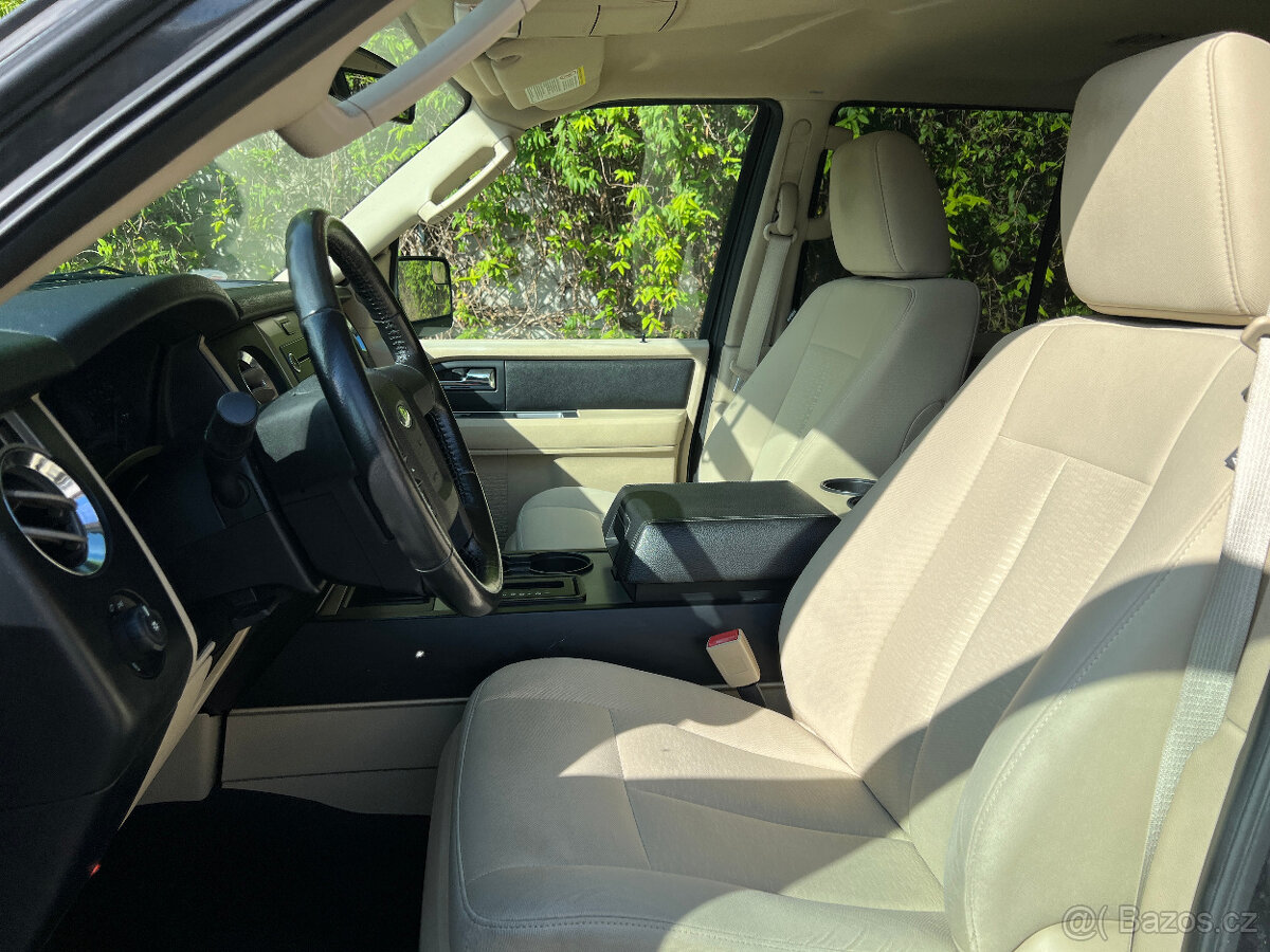 Ford Expedition 3.5 V6 benzín, 59 000 km, 4x4, rok 2015 - 16